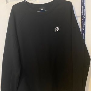 XO - The Weeknd x H&M *RARE* Crewneck